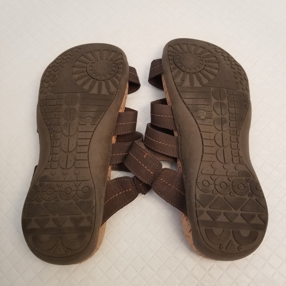 BearPaw Kai II Sandals Slides Straps Women's Size 10W Dark Brown Paisley Sole - Picture 3 of 7